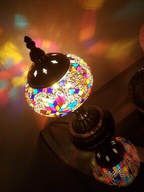 Mosaic Stained Glass Table Lamp - Multicolor